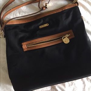 Michael kors hand bag