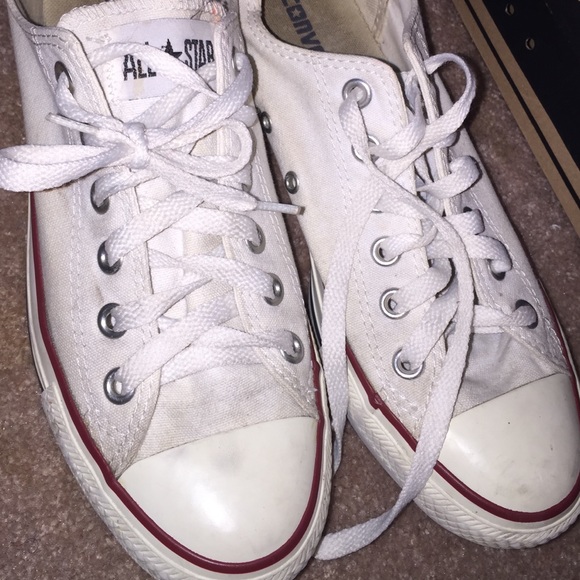 White Converse (low top)