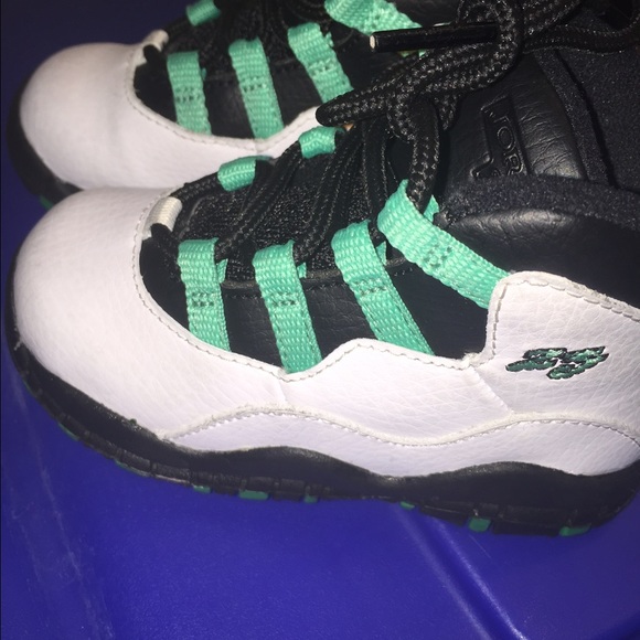 Jordan's 6c. Lightly worn