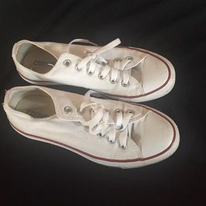 White converse all stars