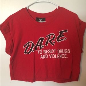 DARE crop top