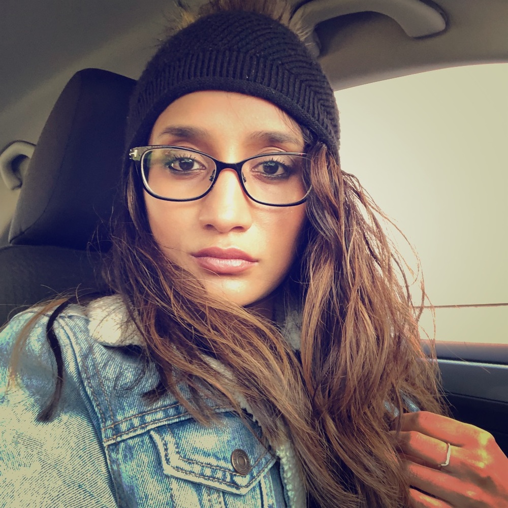 Meet your Posher, Shabana