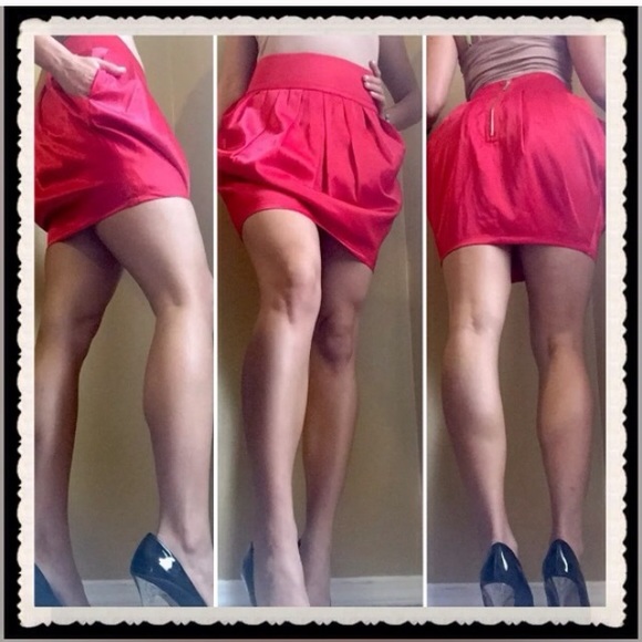 Blaque Label Red Silk Buddle Skirt - Picture 2 of 4