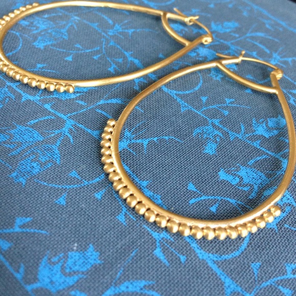 Satya Hoop Samsara 24k GoldPlated Pierced Earring - Picture 3 of 4