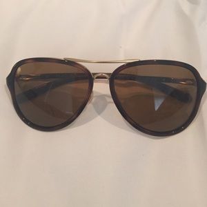 Brand new released Oakley aviators gold trim