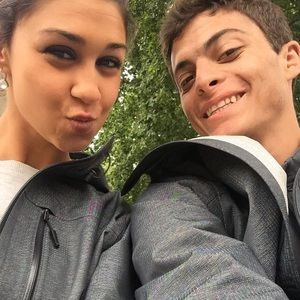 Meet your Posher, Alexis