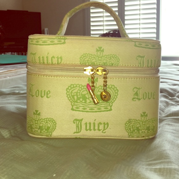 Juicy Couture Make Up Case