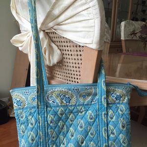 Vera Bradley Shoulder Bag