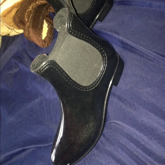Rain boots