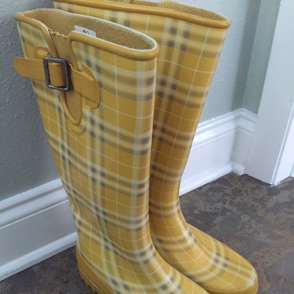 Sperry Rain Boots