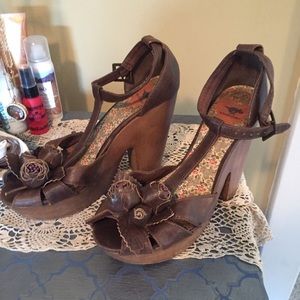 Rocket Dog Wooden Heels