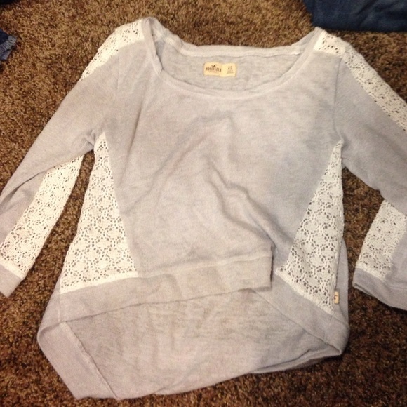 'Hollister' high- low shirt. Size - XS