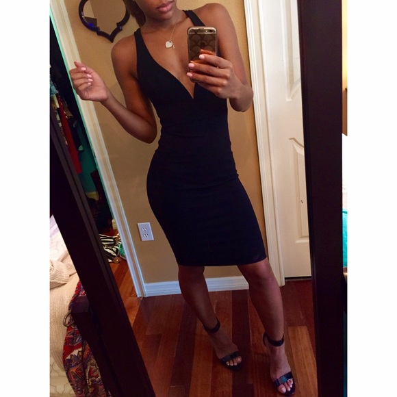 Lulus Dresses & Skirts - Black Dress