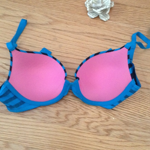 Blue and black PINK bra - Picture 3 of 3