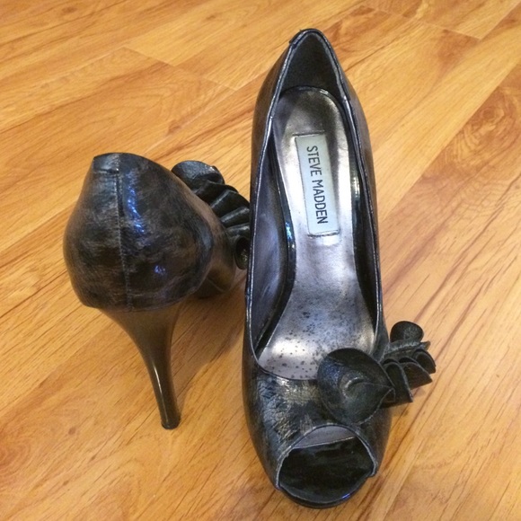 Cheetah Pattern Steve Madden Heels - Picture 2 of 3