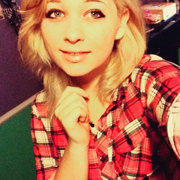 Meet your Posher, Lacy