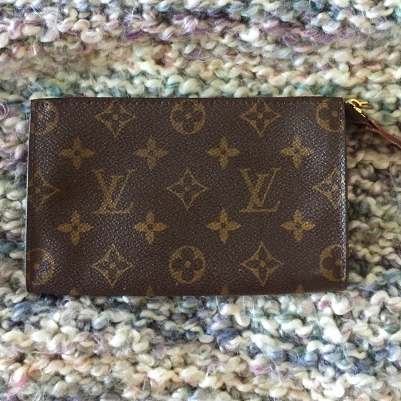 Authentic Louis Vuitton zip bag