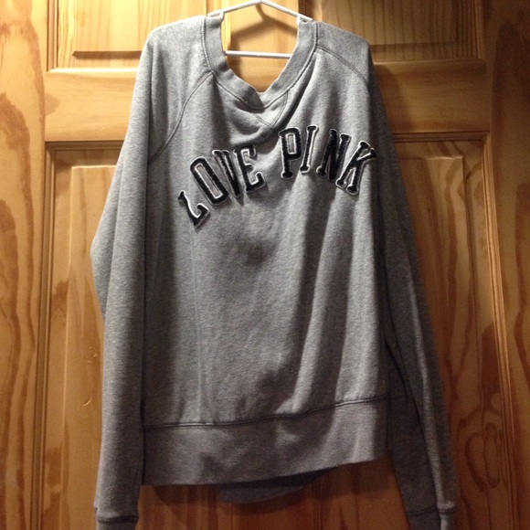 'Victoria's Secret PINK' crewneck. Size - medium