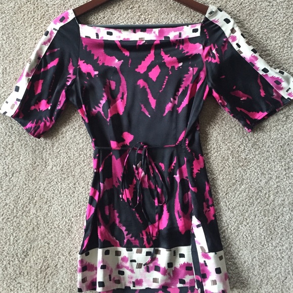 Bebe Tunic - Picture 3 of 3