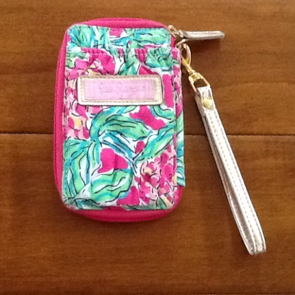 Lilly Pulitzer wristlet