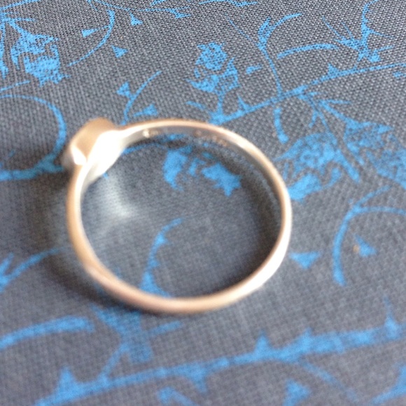 Designer Satya Peace Sign Ring 925  SZ 8.75 - Picture 3 of 4