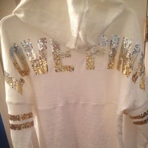 TRADE! Vs PINK Bling Crew