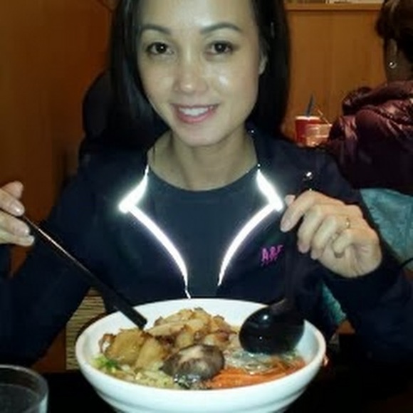 Meet your Posher, Nhung