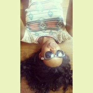 Meet your Posher, Aiwa