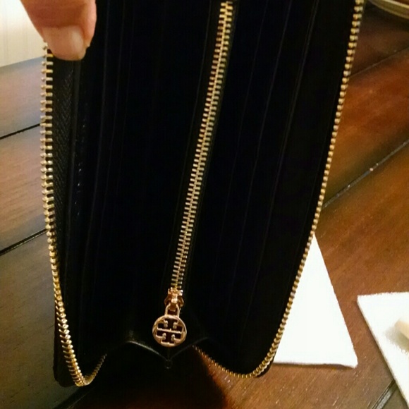 Xtra pics tory burch wallet - Picture 1 of 4