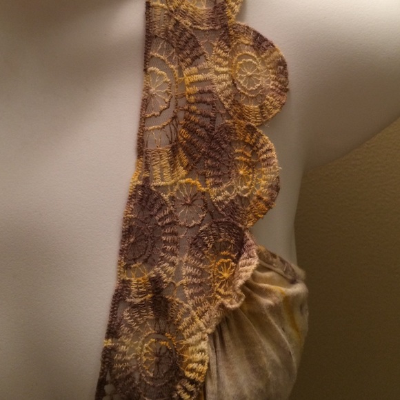 Buckle- Daytrip Brand Vest - Picture 3 of 4