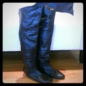 Knee-high Leather Boots