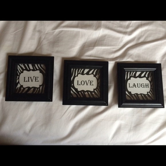 Zebra room decorations. $3 for 1, or $6 for all.