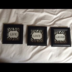 Zebra room decorations. $3 for 1, or $6 for all.