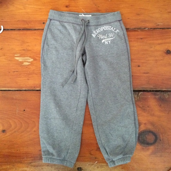 grey Aeropostale sweatpants
