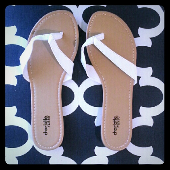 Steamed Patent Flip-flop Sandals