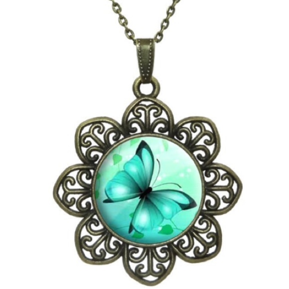 Jewelry - Sold!!Brand new. Gorgeous butterfly necklace