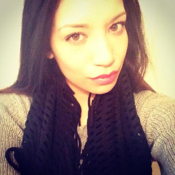 Meet your Posher, Aries