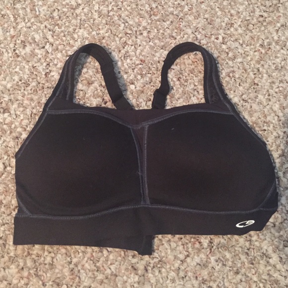Sports bra