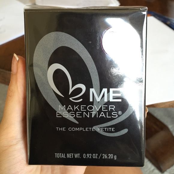 Makeover essentials: the complete petite, NWT