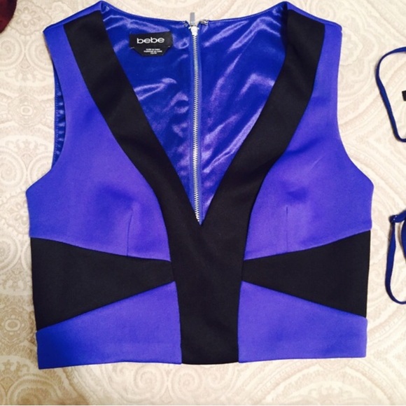 ⚡️Final sale ⚡️bebe xs crop top