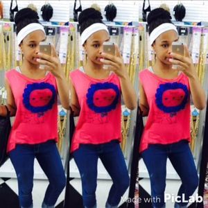 Meet your Posher, Kayla