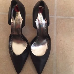 BCBG heels