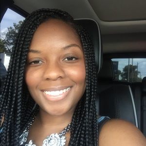 Meet your Posher, Paige