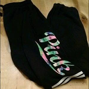 PINK sweatpants black