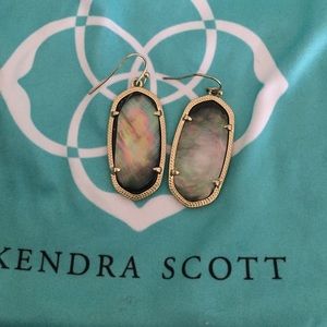 Kendra Scott Elle earrings