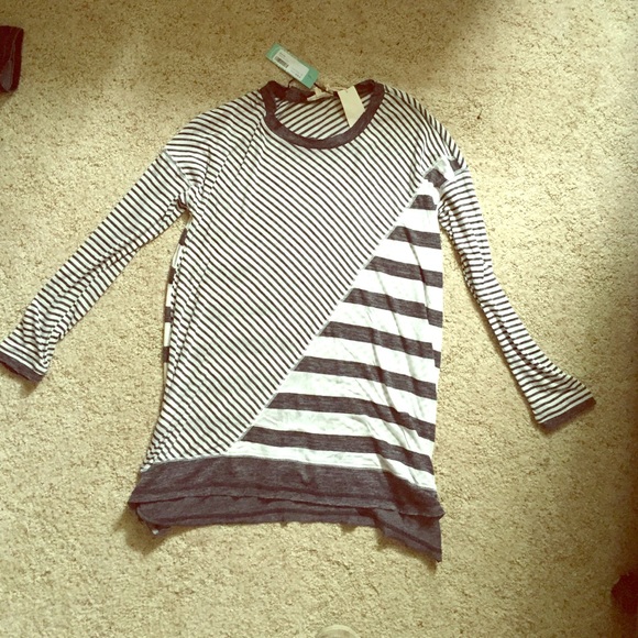 Mystree Rigley Top Dark Grey