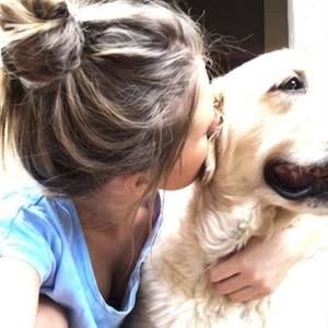 Meet your Posher, Lacey