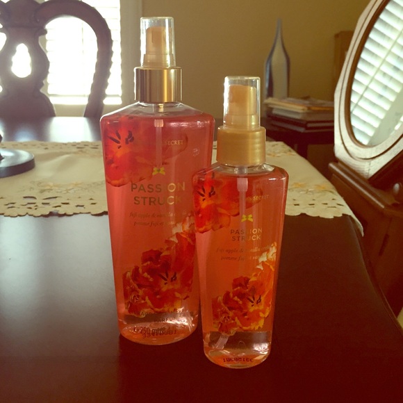 Victoria's Secret "Passion Struck" body mist