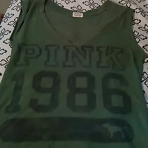 Trading NWOT PINK muscle tank