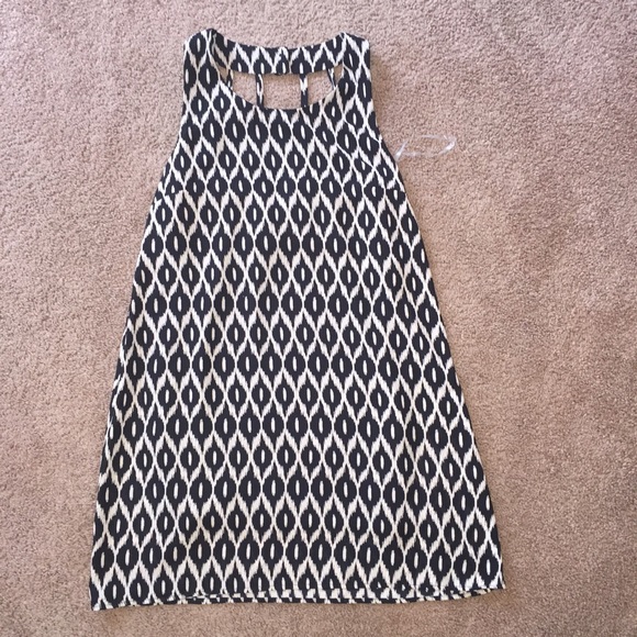 Black/White Dress